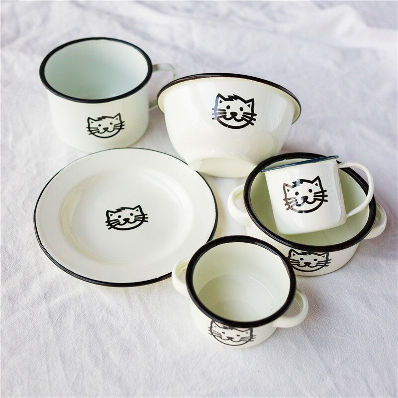Handmade Enamel Rolled Edged Dinnerware Metal Tableware Plates Sets With Custom Decal and High Temperature Logo Printing