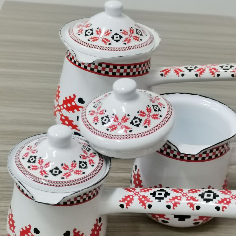 European Enamel Coffee Pot Cast Iron Cookware Metal Coffee Pot With Rolled Edge Rim