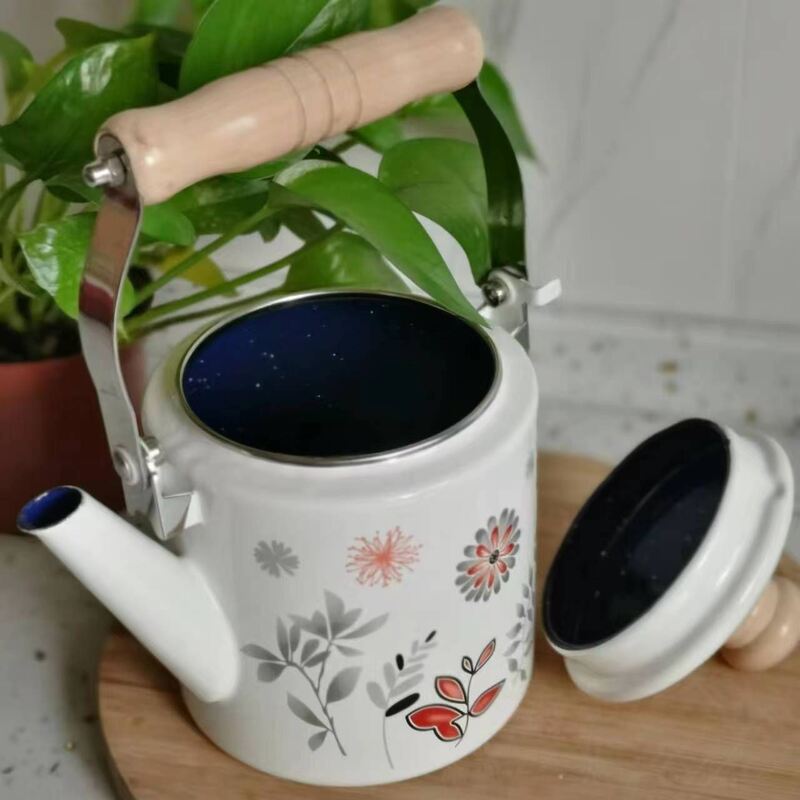 Thickness 0.8mm Enamel Cooling Kettle With Wooden Handle Capacity Variants 1200ml And 2000ml Included
