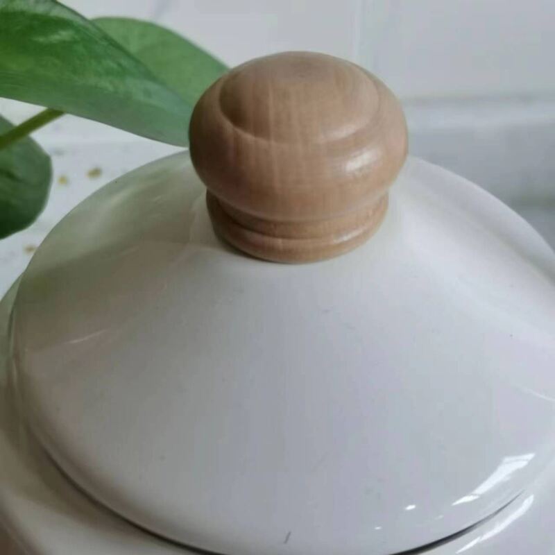 Thickness 0.8mm Enamel Cooling Kettle With Wooden Handle Capacity Variants 1200ml And 2000ml Included