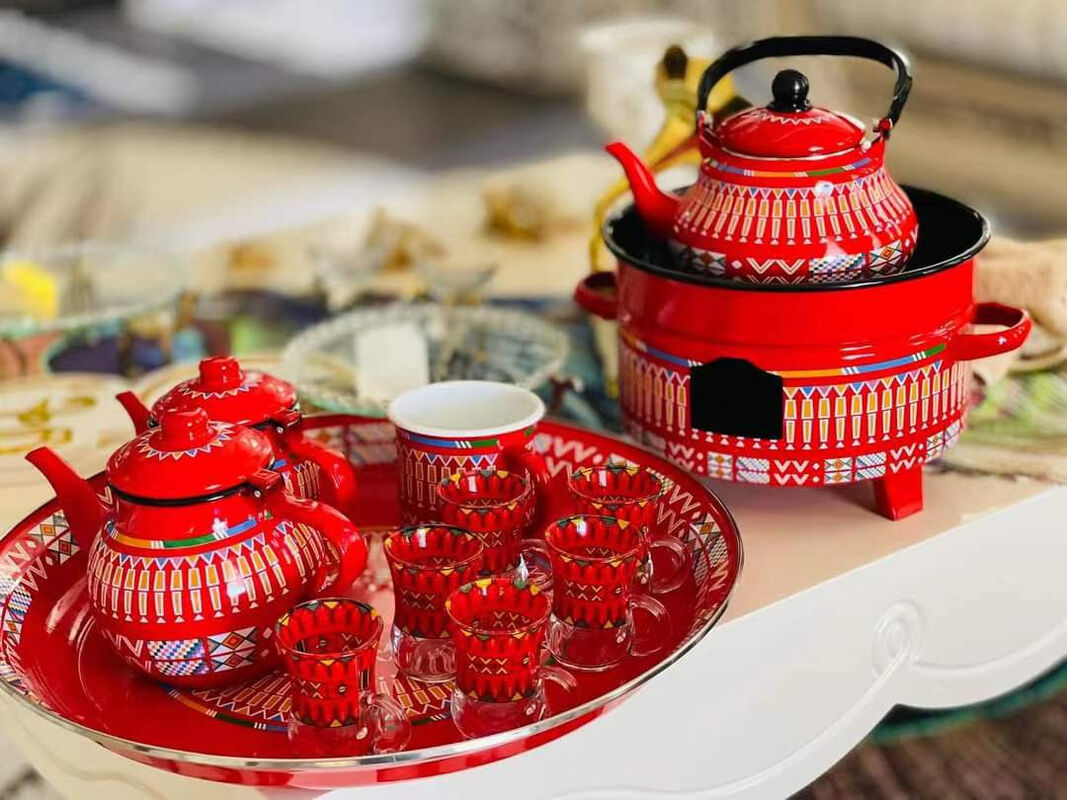Customized Color Middle East Arab Enamel Pot Cold Water Bottle Juice Drinks 700ml 1100ml 1500ml 2500ml Portable Kettle Daily