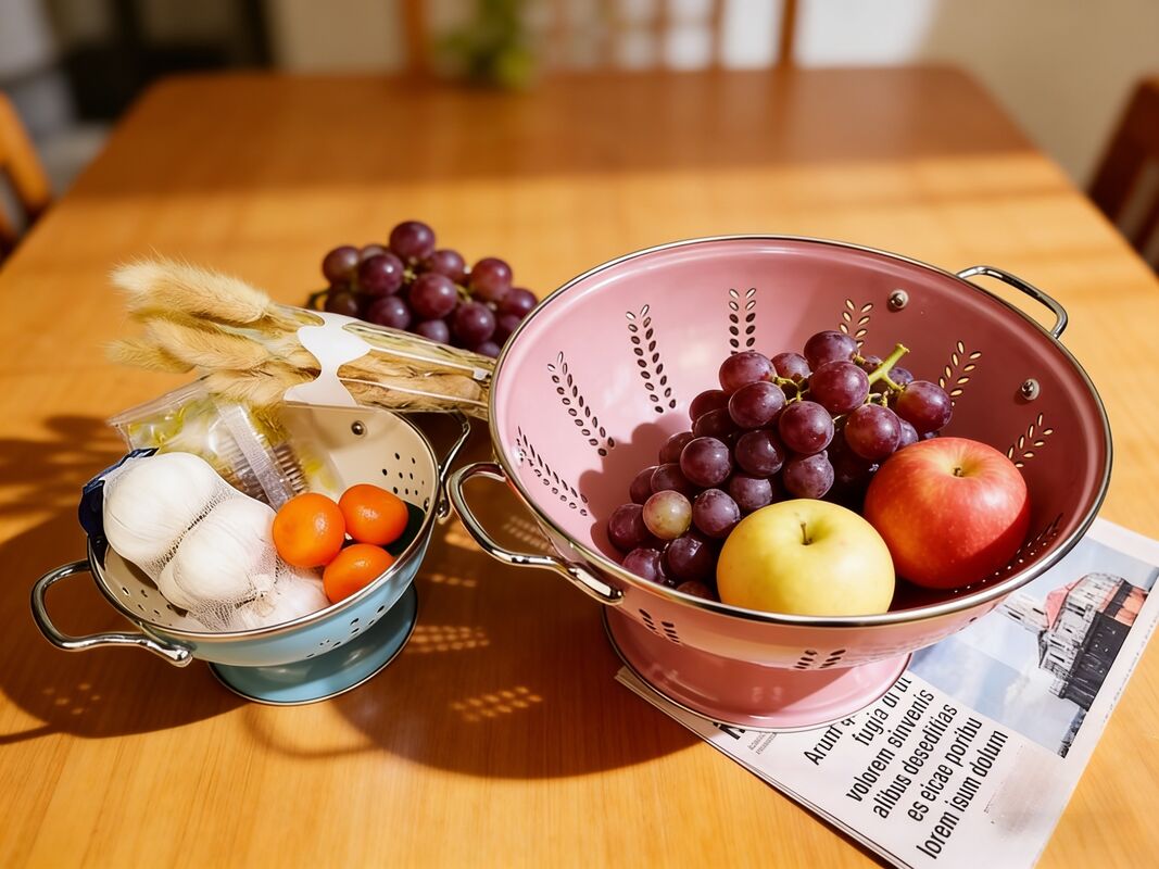 Home Kitchen Enamel Colander Multi-Use Colorful Sturdy Handle